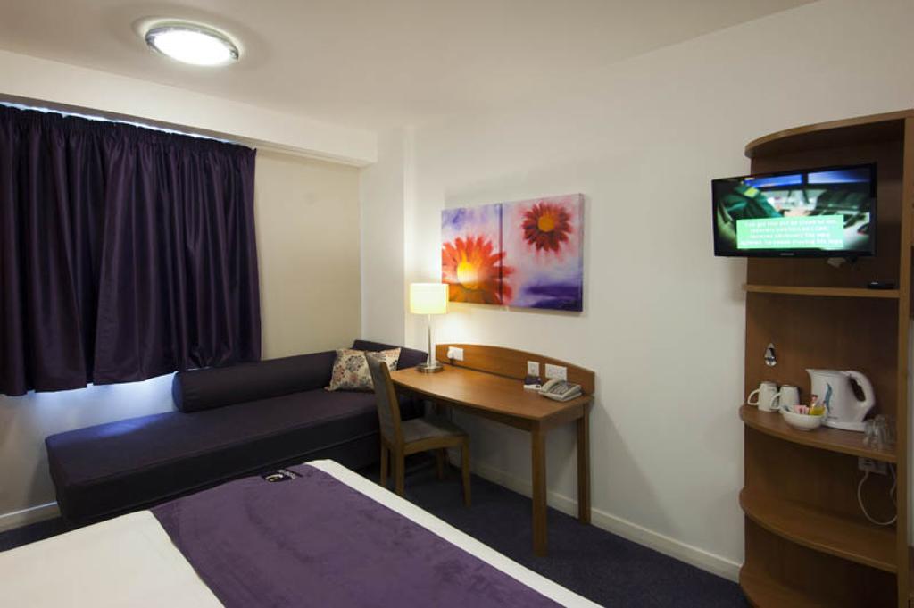 Premier Inn Birmingham City - Aston Cameră foto