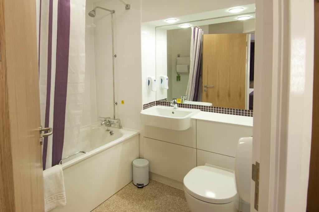 Premier Inn Birmingham City - Aston Cameră foto